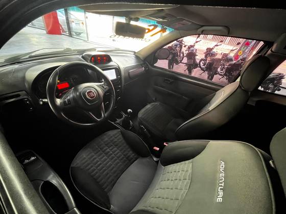 FIAT STRADA 1.8 MPI ADVENTURE CD 16V FLEX 3P MANUAL